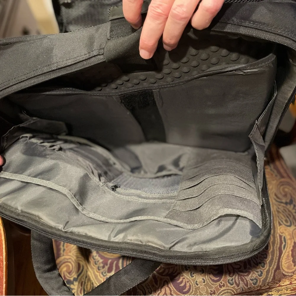 Black Men's Briefcase No Shoulder Strap